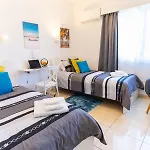 Apartament Casa Sol - Bright 3br Steps From The & Shops