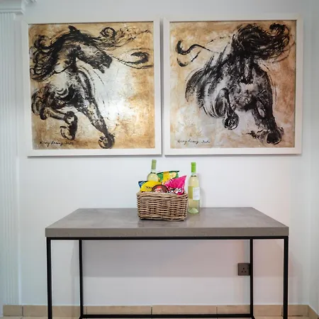 公寓 Casa Sol - Spacious 3br Steps From The *