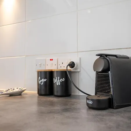 Casa Sol - Spacious 3br Steps From The