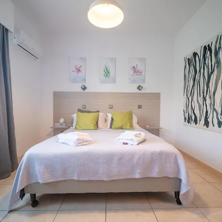 Casa Sol - Spacious 3br Steps From The