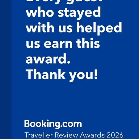 Casa Sol - Spacious 3br Steps From The 公寓 利马索尔