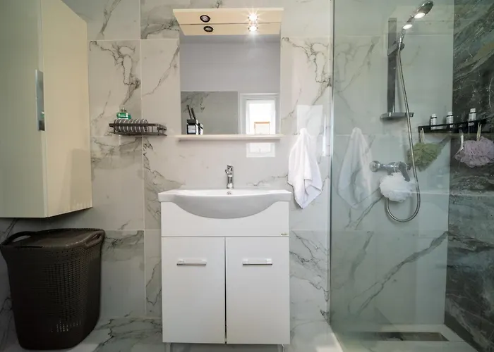 Casa Sol - Spacious 3br Steps From The *