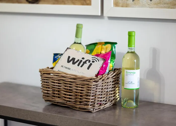 Casa Sol - Spacious 3br Steps From The * Limisso